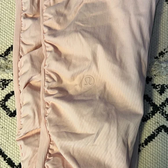 Lululemon Beyond the Studio Jogger - Picture 9 of 9